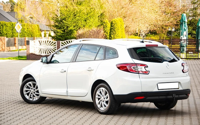 Renault Megane cena 31900 przebieg: 152000, rok produkcji 2015 z Lubomierz małe 704